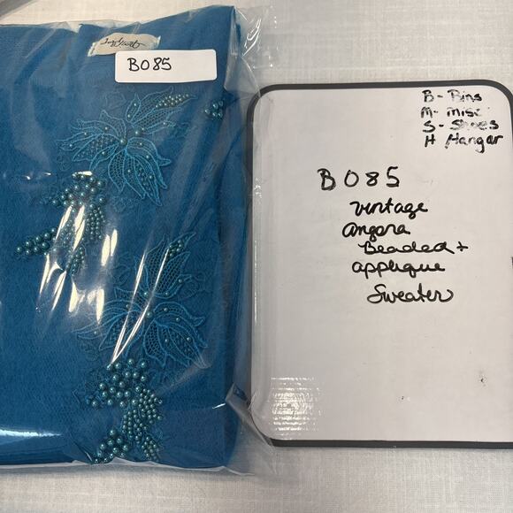 Lord & Taylor 80s Angora Teal Beaded Floral Fuzzy Sweater M - Picture 15 of 15